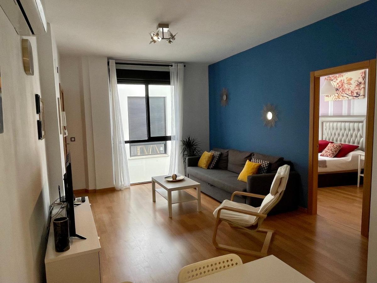 Amazing In The Heart Of Pool & Free Parking Apartment Málaga